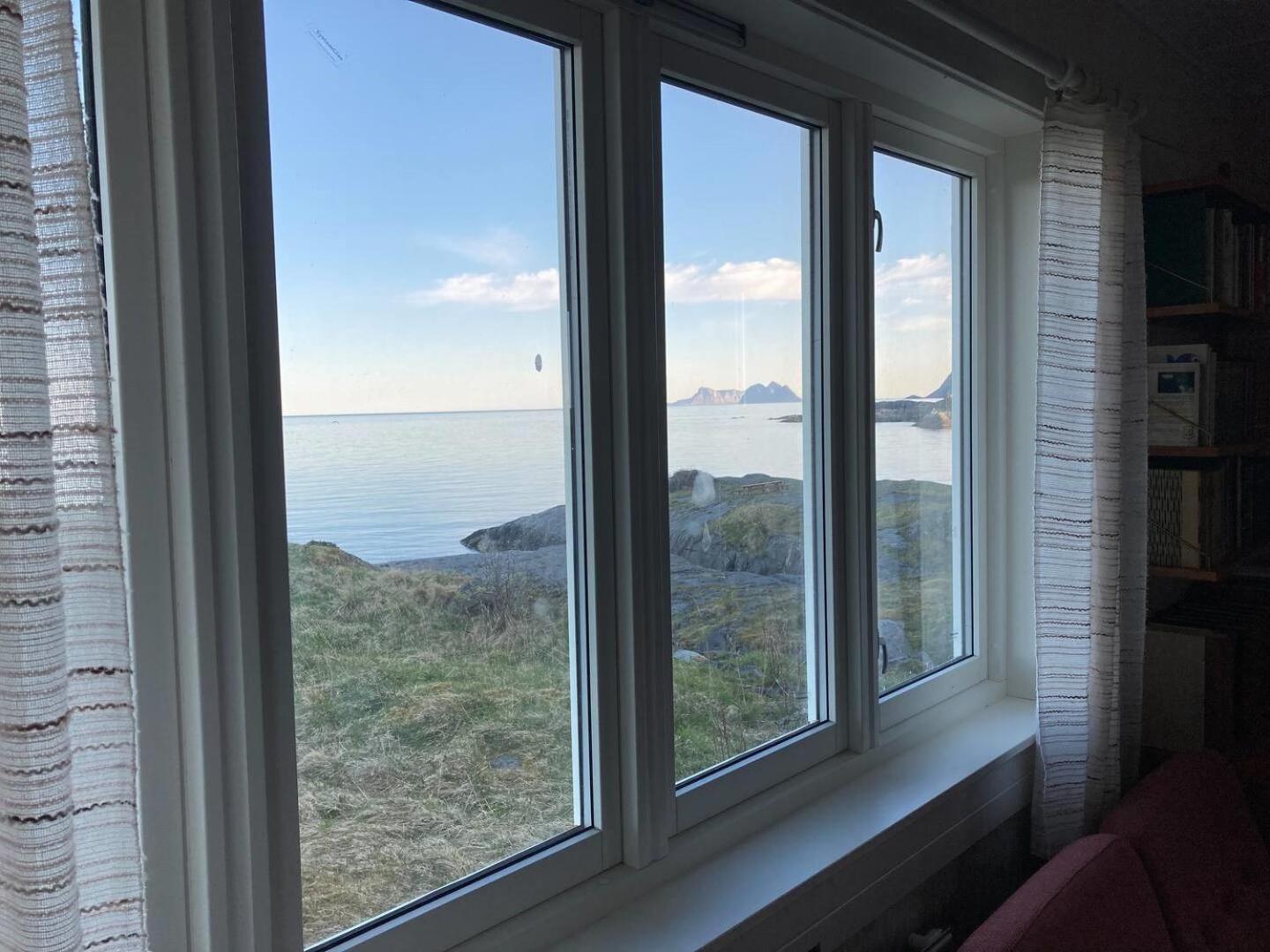 House With Amazing View & Location In Tind Villa Sørvågen Exteriör bild